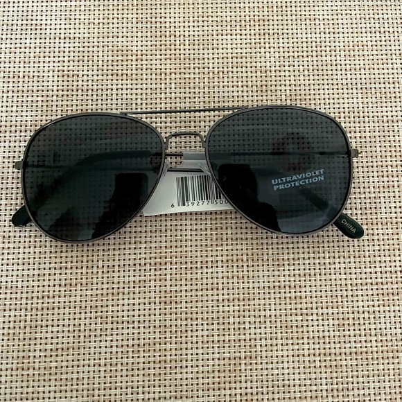 Unknown Accessories - Black Ray-Ban Style Aviator Sunglasses